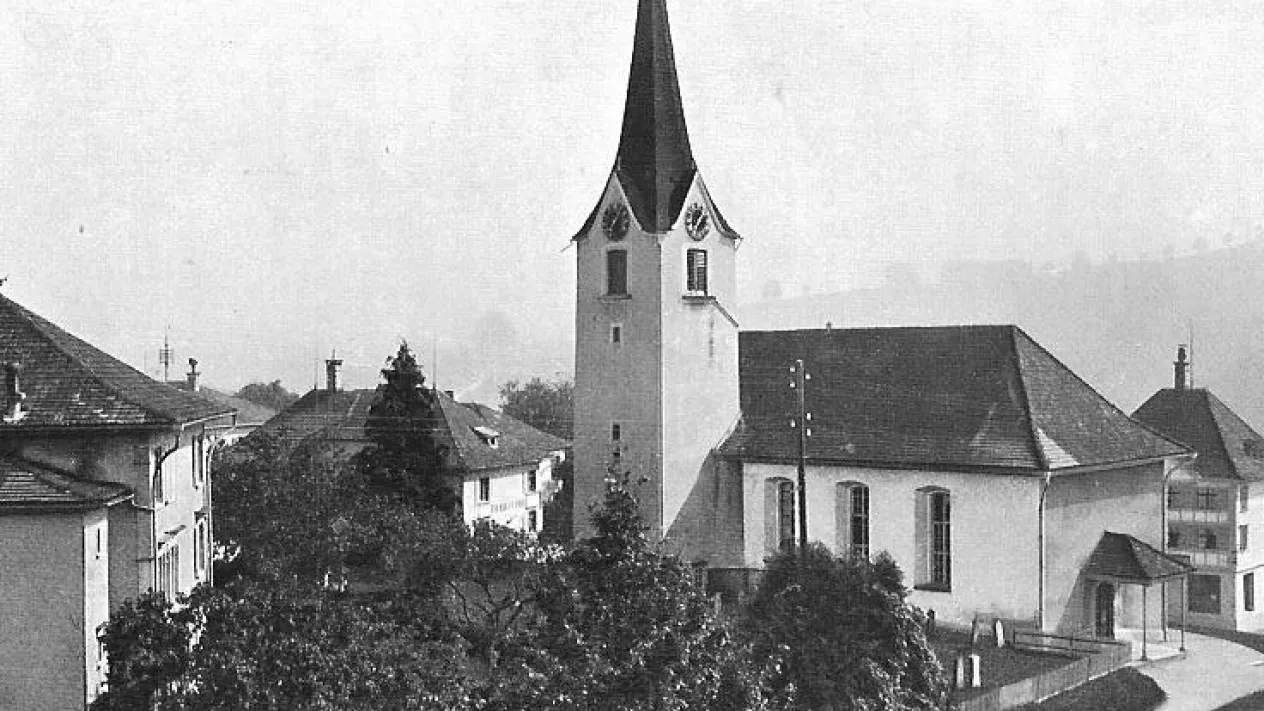 Die paritätische Kirche von Degersheim 1818 – 1907 (Foto: Rolf Meier) Die paritätische Kirche von Degersheim 1818 – 1907 (Foto: Rolf Meier)